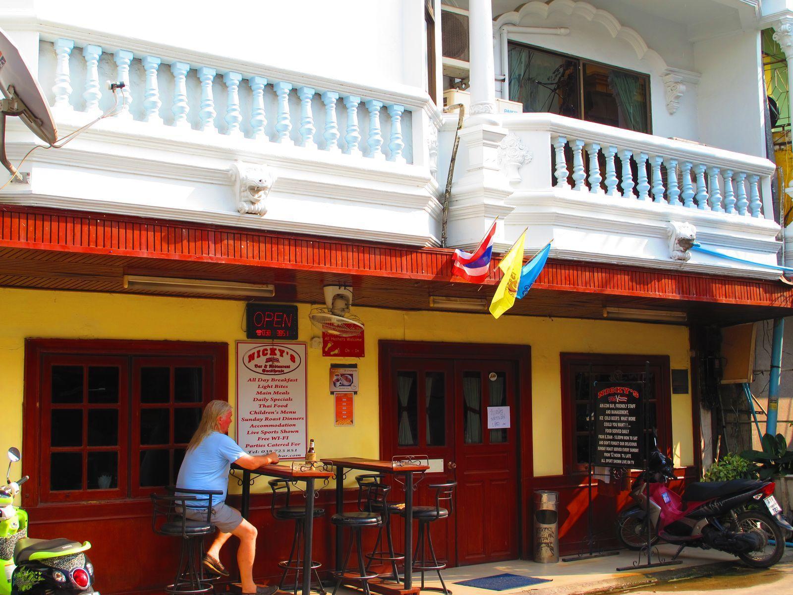 Nickys Guesthouse Pattaya Exterior photo